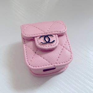 AirPods case